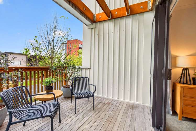 2 Torea Tai Road Hobsonville_6