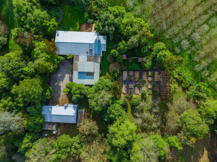 20 and 20A Kalaugher Road Geraldine_48