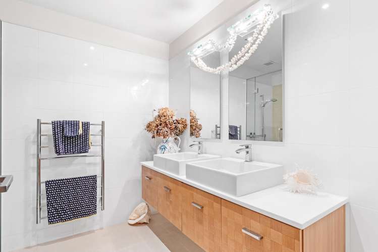 39 Little Compton Mews Snells Beach_17