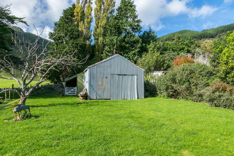 5582 Kenepuru Road Kenepuru Sound_17