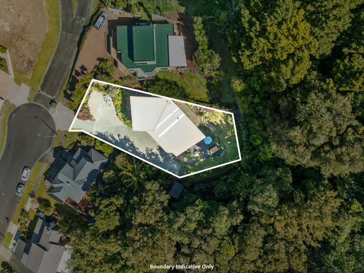 28 Magnolia Avenue Te Kamo_23