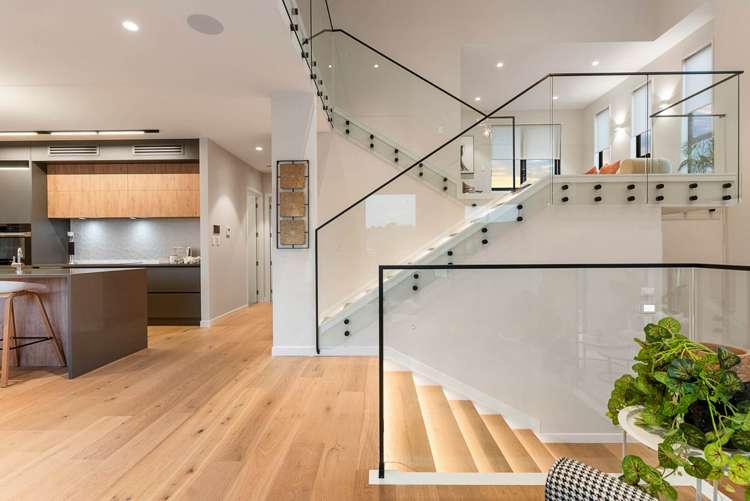 1 Headsail Drive Long Bay_9