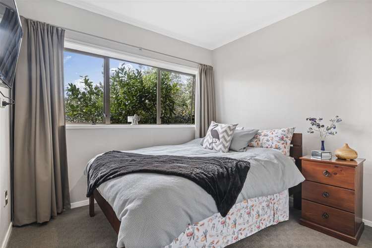 103a Glengarry Road Glen Eden_13