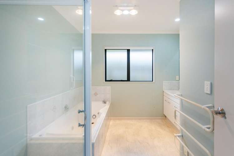 31 Johnstone Drive 10930_13