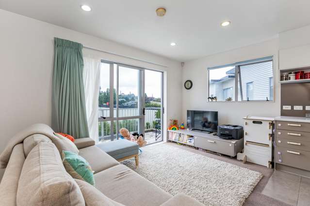 592H Whangaparaoa Road Stanmore Bay_2