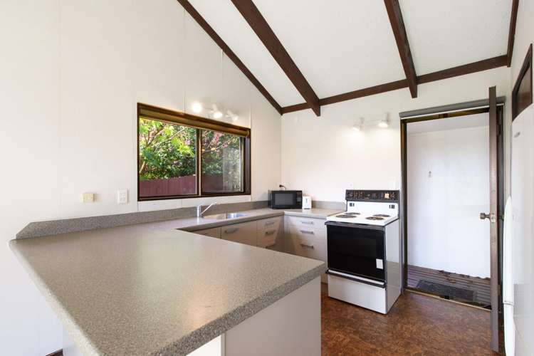 64 Resolution Road Welcome Bay_10