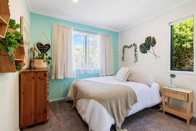 23 Trimaran Drive Gulf Harbour_10