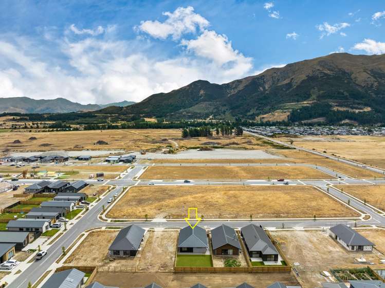 13 Caton Street Lake Hawea_16