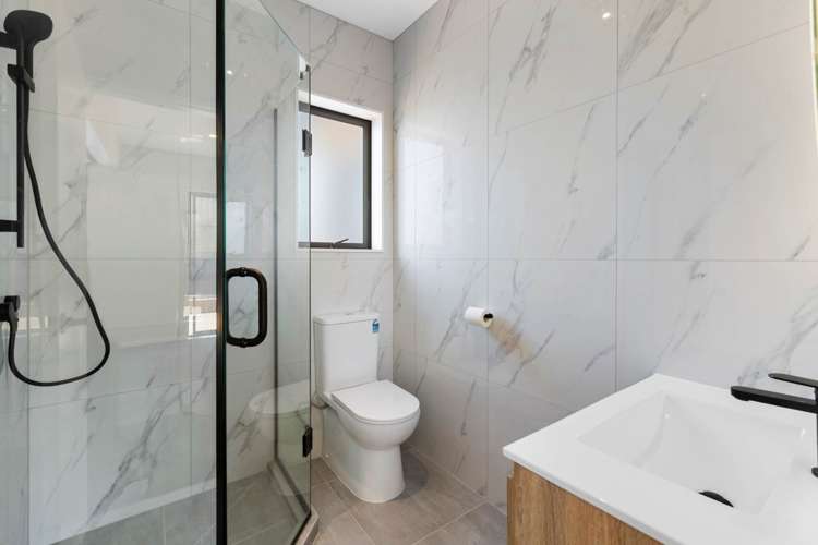 8 Paapaka Way Waiuku_8