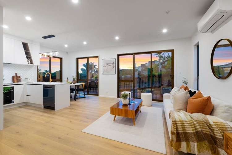 92 Takutai Avenue Half Moon Bay_6