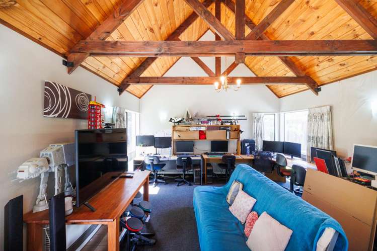 22 Truscott Grove Awapuni_14