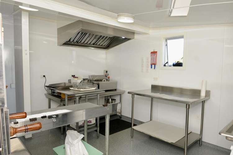 1 High Street Kakanui_25