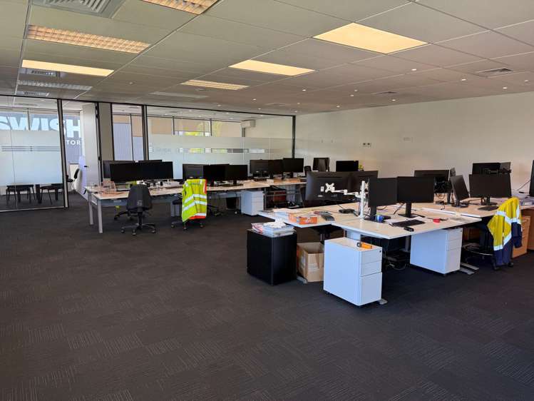 15 Orbit Drive Albany_11