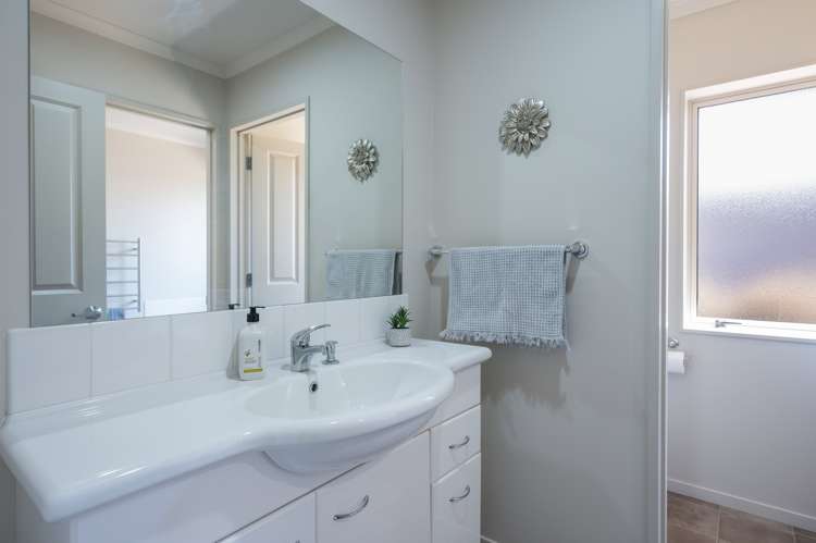 1 Woodstock Place Stoke_18