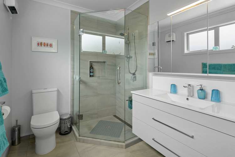 4 Aubrey Lane Cracroft_11