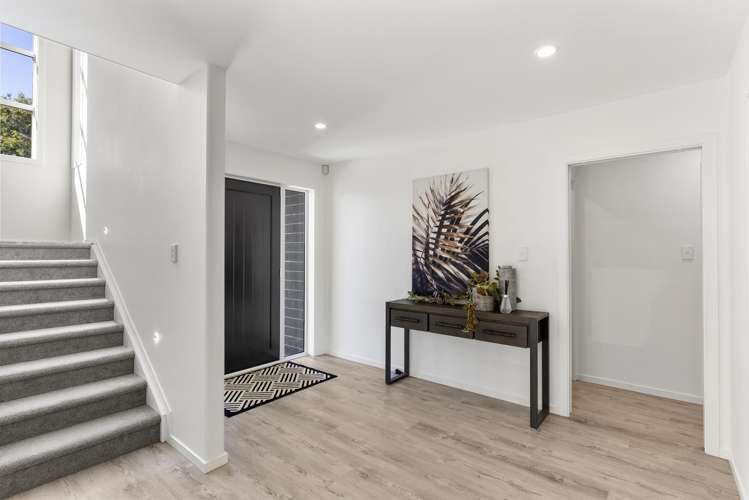 52a Sycamore Drive Sunnynook_1