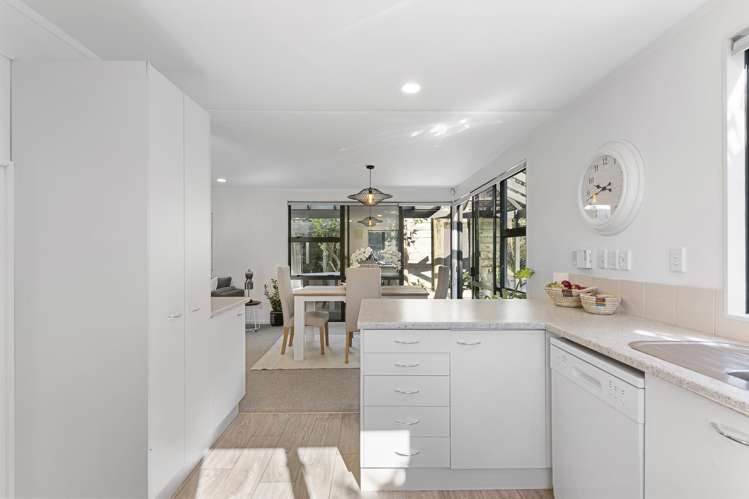 2/20 Quadrant Road Onehunga_11