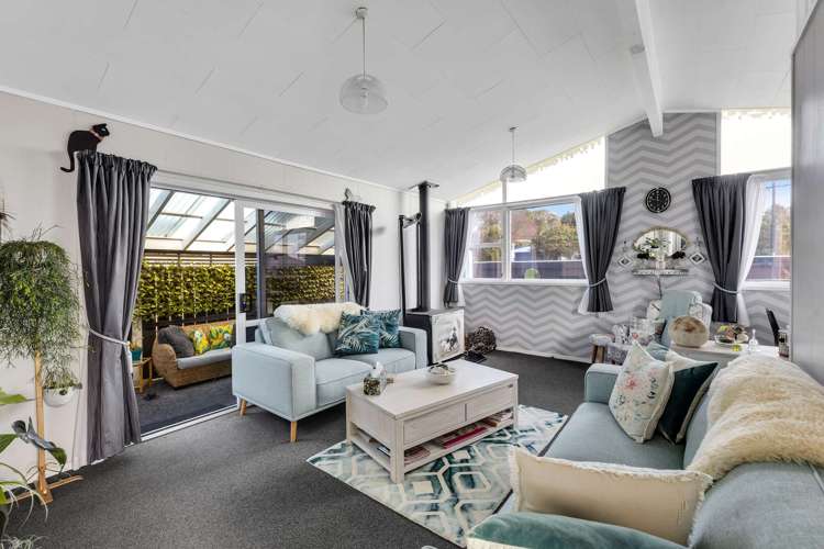 37 Fairfield Road Hawera_5