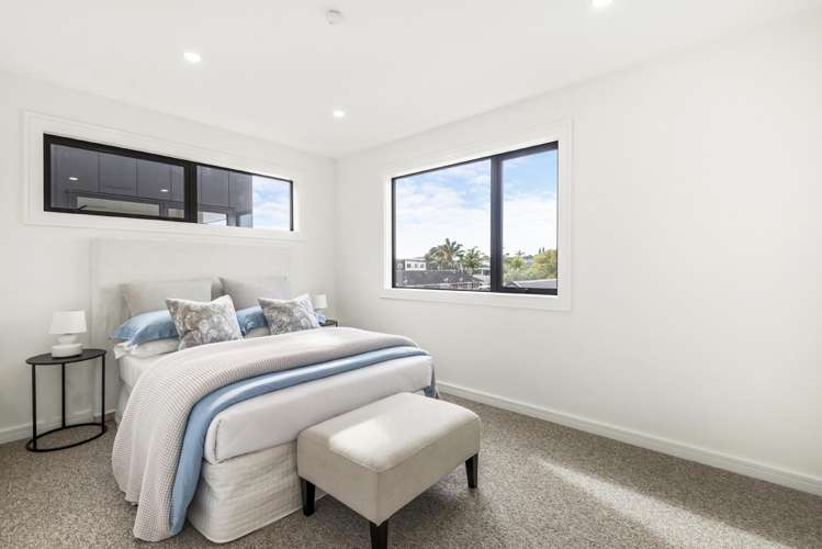 16B Egremont Street Belmont_21
