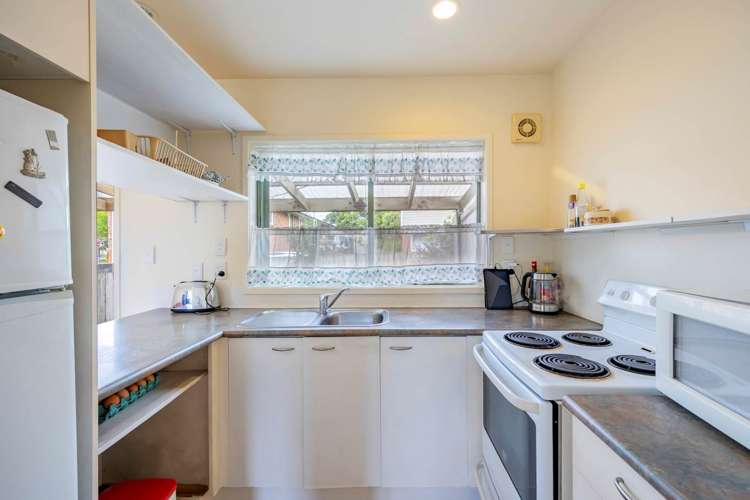 4/5 Kilham Avenue Northcote_7