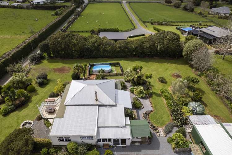 64 Tauraroa Road Maungakaramea_54