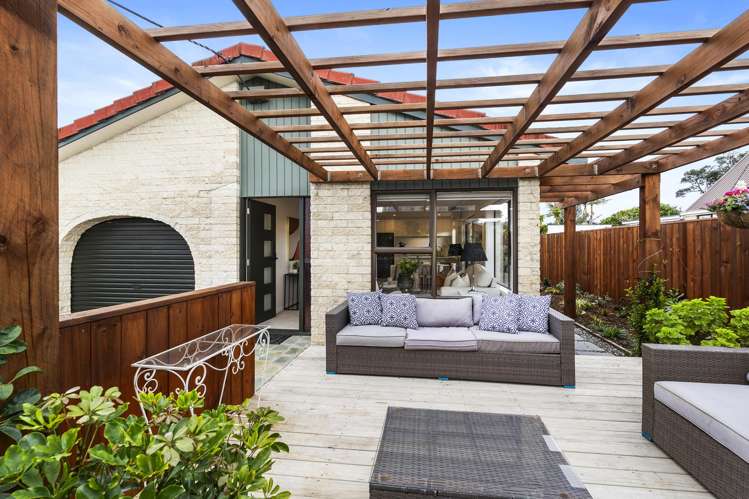 16 Riverside Road Orewa_4