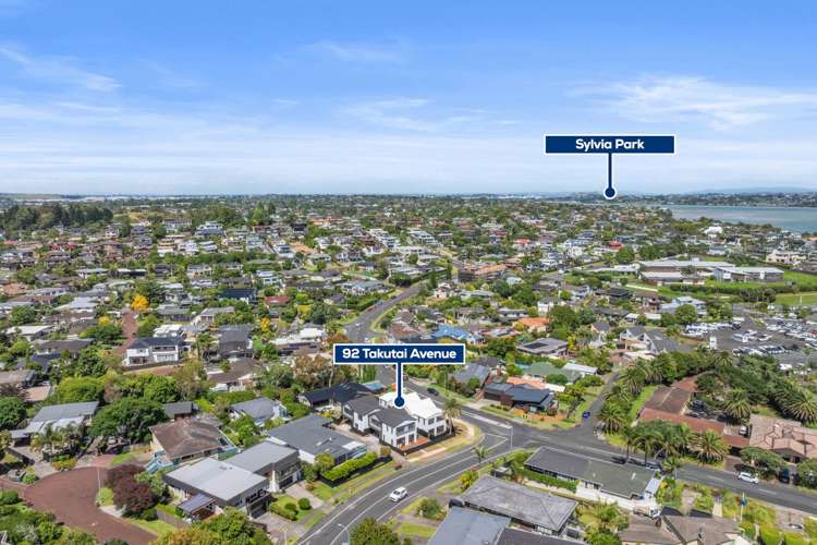 94 Takutai Avenue Half Moon Bay_19