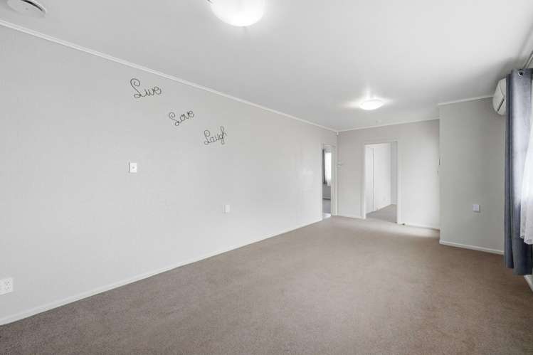 1/6 Snell Avenue Papakura_9