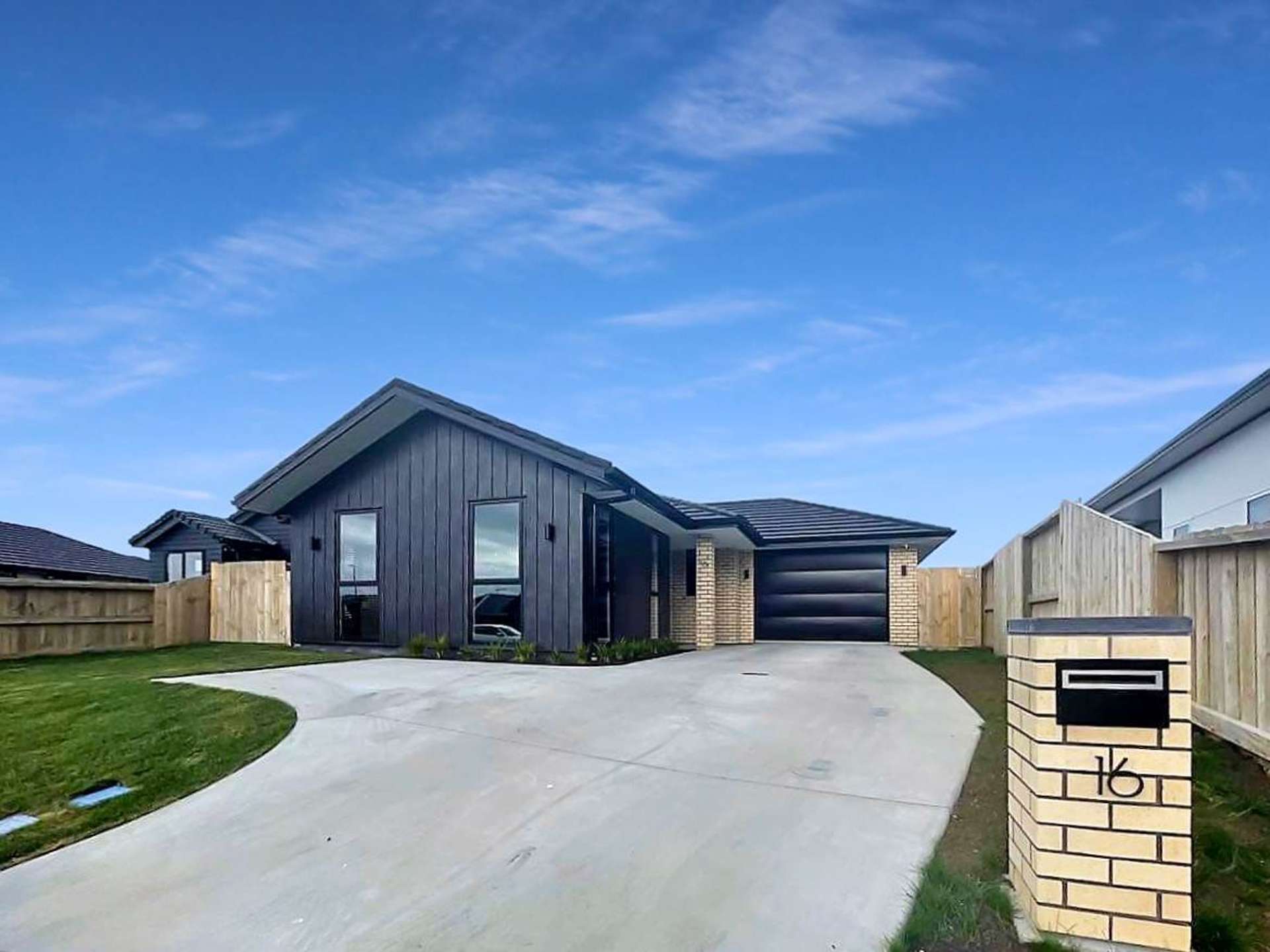 16 Tiaki Rise Tikipunga_0