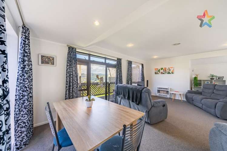 24 Matuhi Street Tirohanga_11