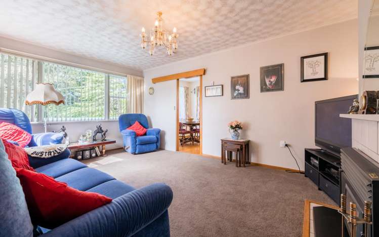 23 Lowtherhurst Road Massey_3