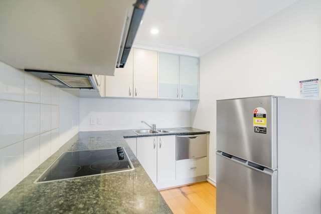 1E/118 Gladstone Road 1761_1