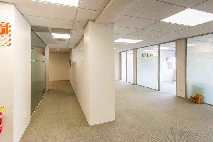 Suite 2/507 Lake Road Takapuna_3