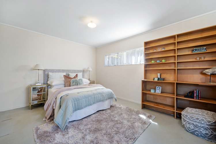 21 Devon Road Bucklands Beach_24