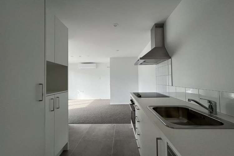 206/28C Eileen Newey Place Henderson_2