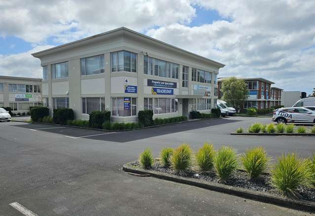 GROUND FLOOR - ROAD FRONTAGE