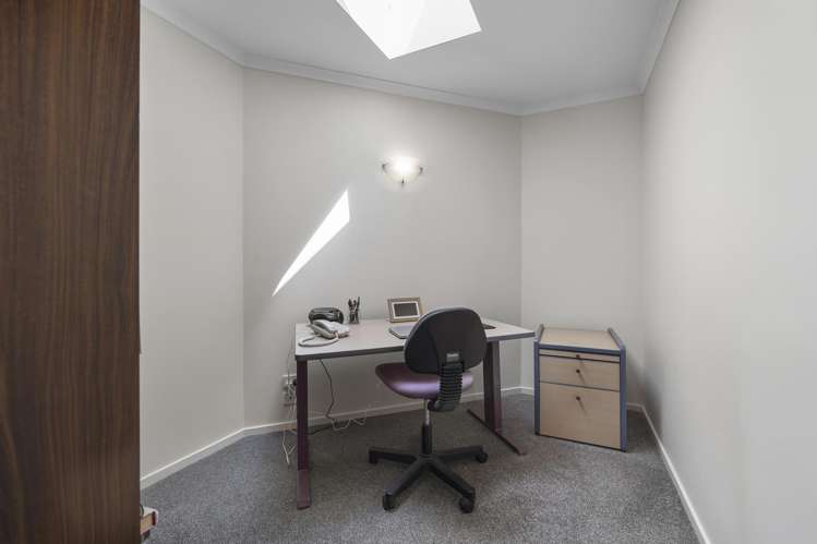 3 Gowan Close Shiel Hill_27