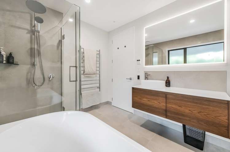 5 Simms Lane West Melton_11