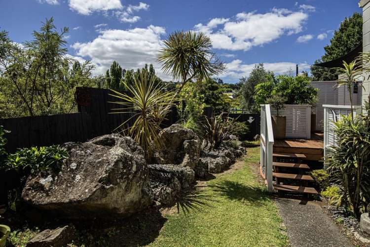 46 Cairnfield Road Kensington_14