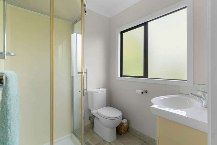 336 One Tree Point Road One Tree Point_12