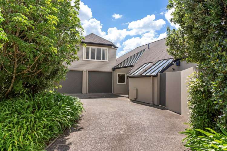 15 Panapa Drive St Johns_28