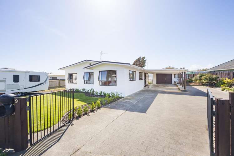 9 Chrystal Street Foxton Beach_32
