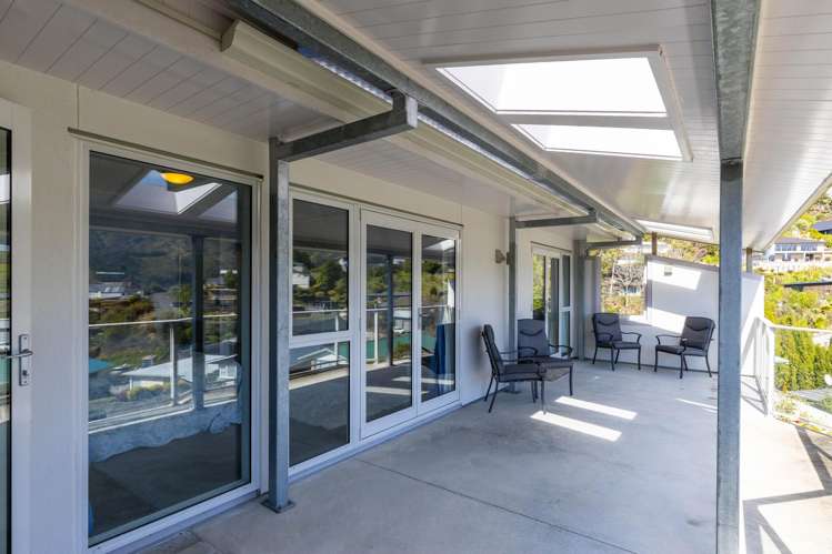 29 Seaview Crescent Picton_22