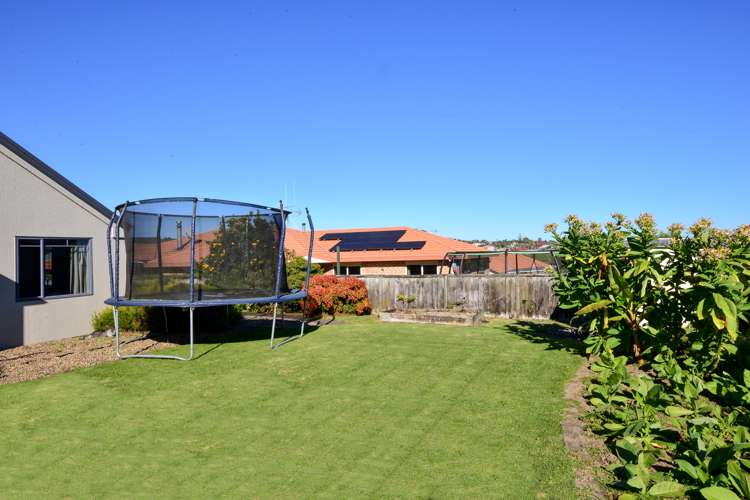 21 Ayrshire Drive Grandview Heights_18