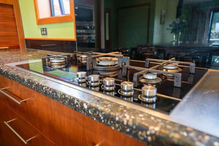 330 Sinclair Road Te Anau_21