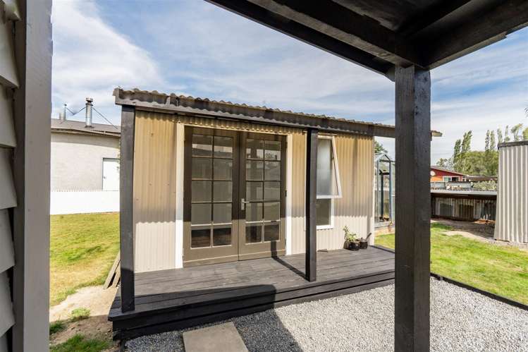 9 High Street Milton_16