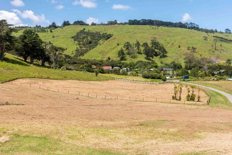 21 Martin Road Omapere_7