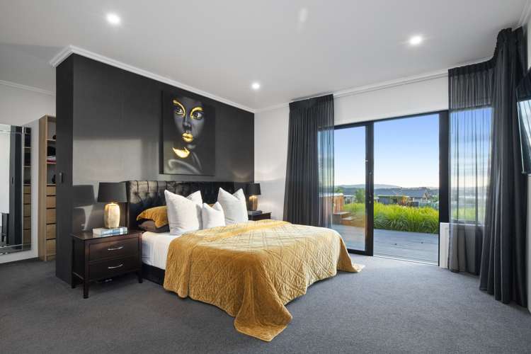 19 Lawrence Carter Drive Bombay_13