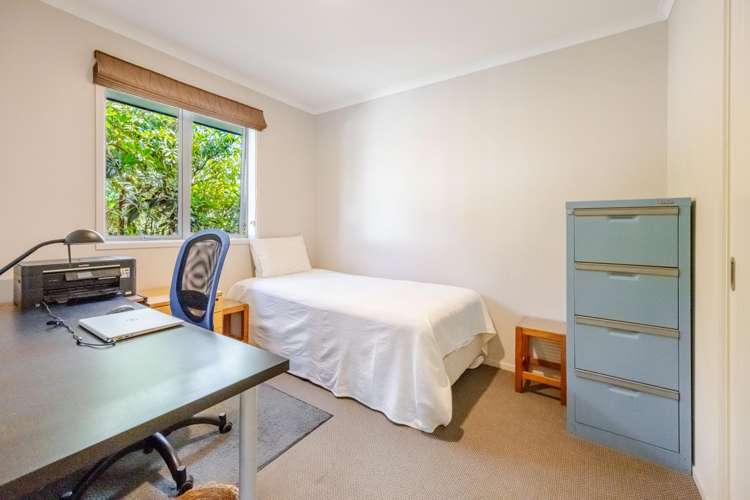 1127 Pourerere Road Omakere_17