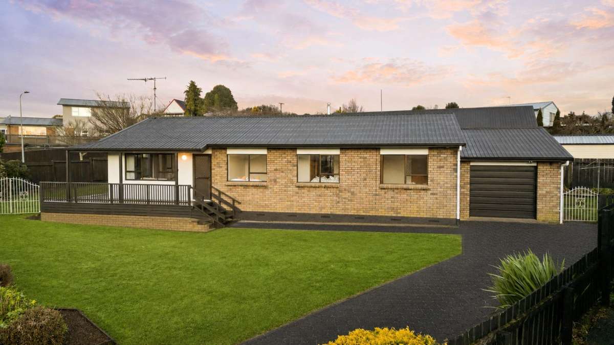 75 Gibson Road_0